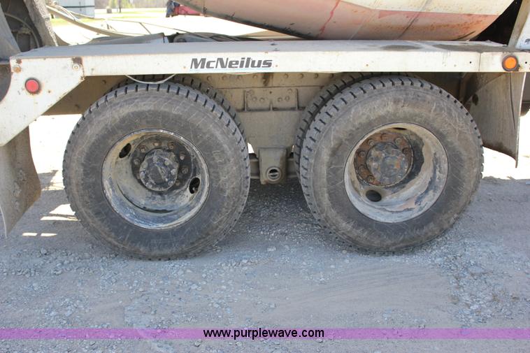 image for item J2255 1990 Peterbilt 357 mixer truck