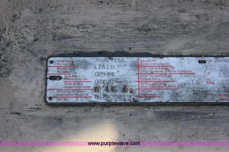 image for item J2255 1990 Peterbilt 357 mixer truck