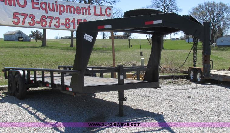 image for item K2081 2013 C&M gooseneck trailer