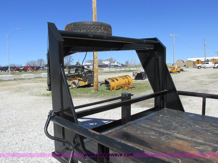 image for item K2081 2013 C&M gooseneck trailer