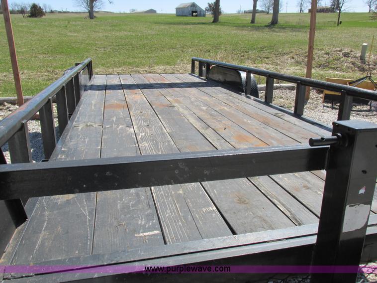 image for item K2081 2013 C&M gooseneck trailer