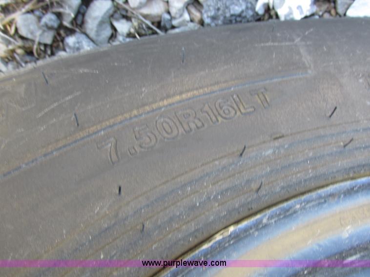 image for item K2081 2013 C&M gooseneck trailer