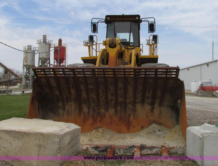 image for item K2087 1994 Caterpillar 990 wheel loader