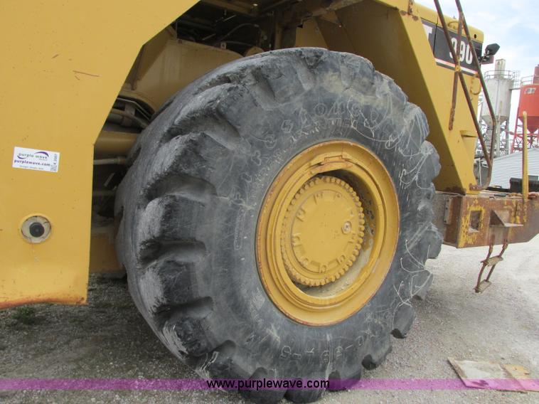 image for item K2087 1994 Caterpillar 990 wheel loader