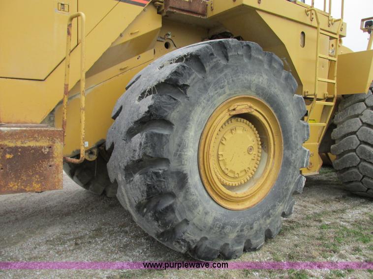 image for item K2087 1994 Caterpillar 990 wheel loader