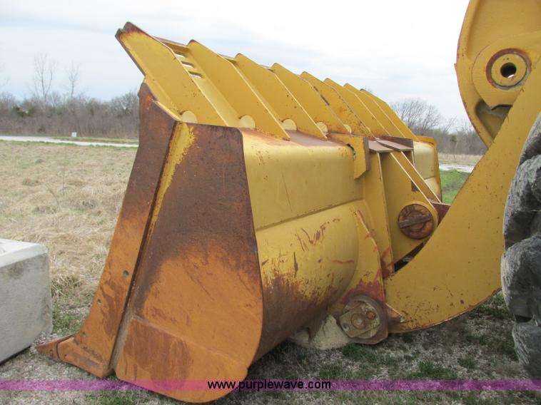 image for item K2087 1994 Caterpillar 990 wheel loader