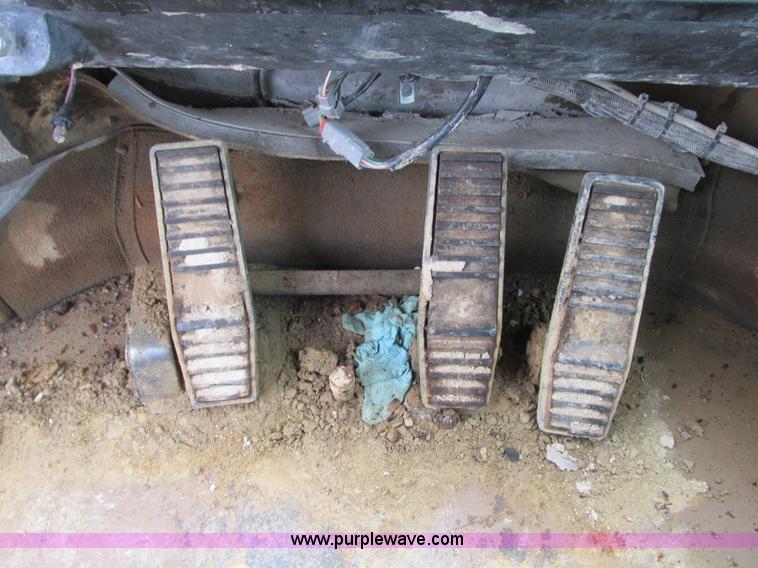 image for item K2087 1994 Caterpillar 990 wheel loader