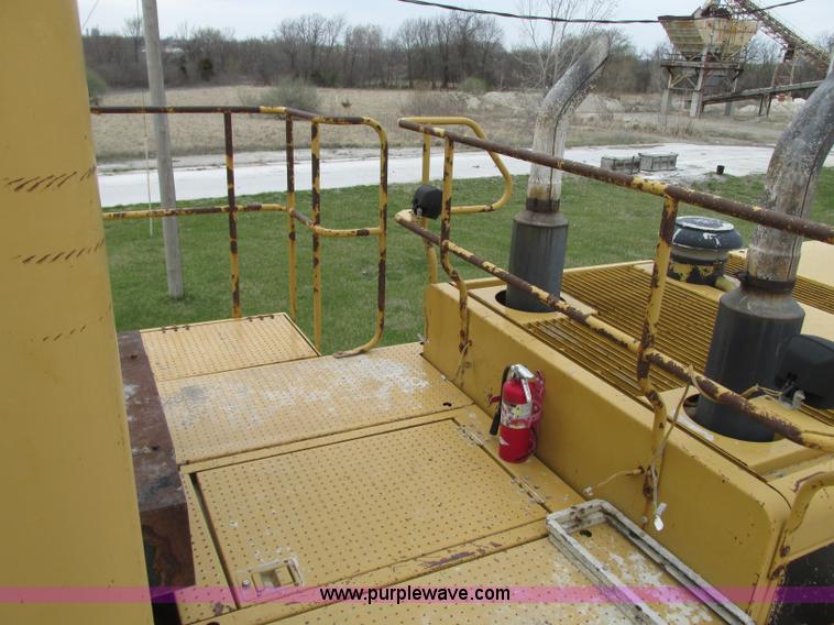 image for item K2087 1994 Caterpillar 990 wheel loader