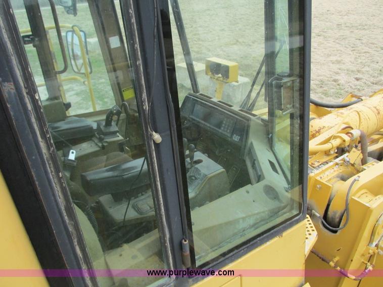 image for item K2087 1994 Caterpillar 990 wheel loader