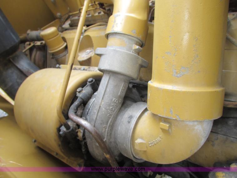 image for item K2087 1994 Caterpillar 990 wheel loader