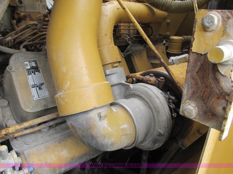 image for item K2087 1994 Caterpillar 990 wheel loader