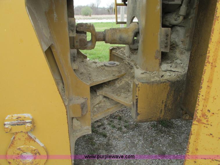 image for item K2087 1994 Caterpillar 990 wheel loader