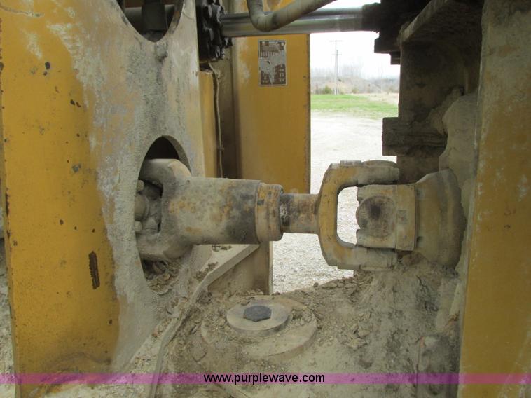 image for item K2087 1994 Caterpillar 990 wheel loader