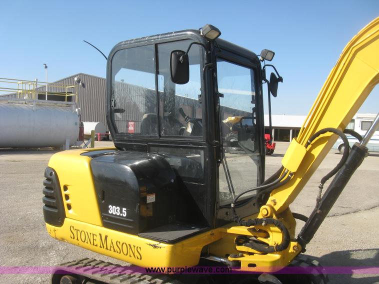 image for item K2971 2000 Caterpillar 303.5 compact excavator