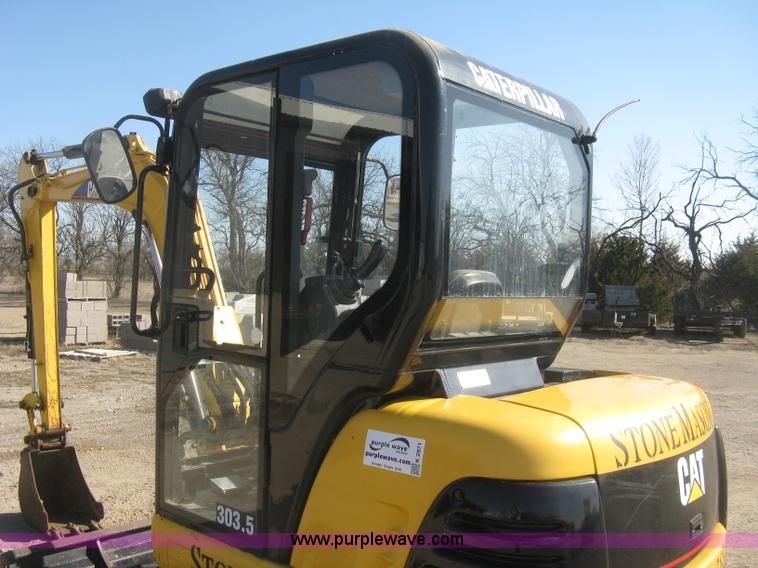 image for item K2971 2000 Caterpillar 303.5 compact excavator