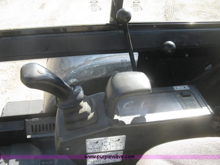 image for item K2971 2000 Caterpillar 303.5 compact excavator