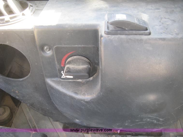 image for item K2971 2000 Caterpillar 303.5 compact excavator