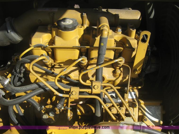 image for item K2971 2000 Caterpillar 303.5 compact excavator