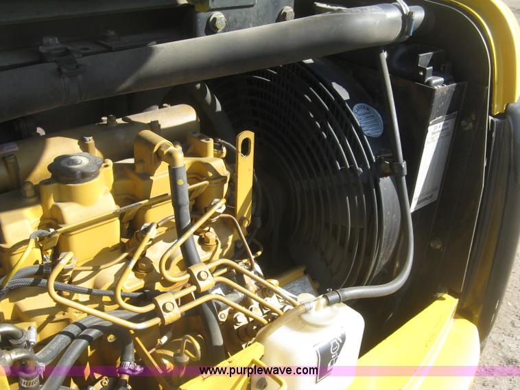 image for item K2971 2000 Caterpillar 303.5 compact excavator