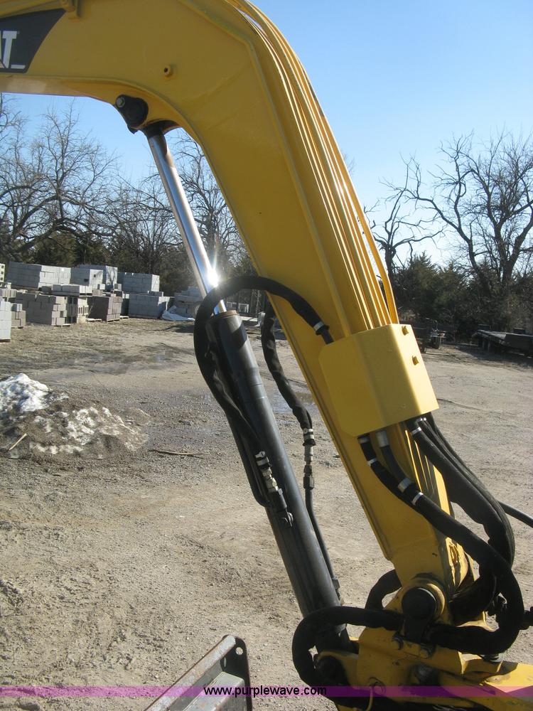 image for item K2971 2000 Caterpillar 303.5 compact excavator