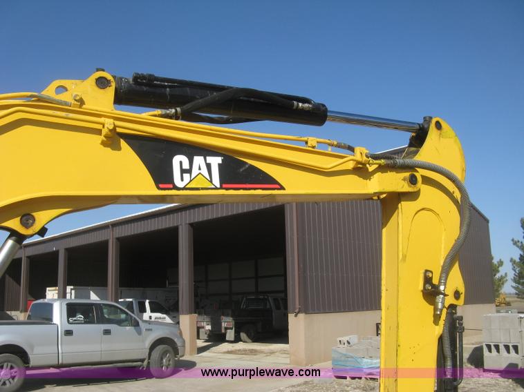 image for item K2971 2000 Caterpillar 303.5 compact excavator