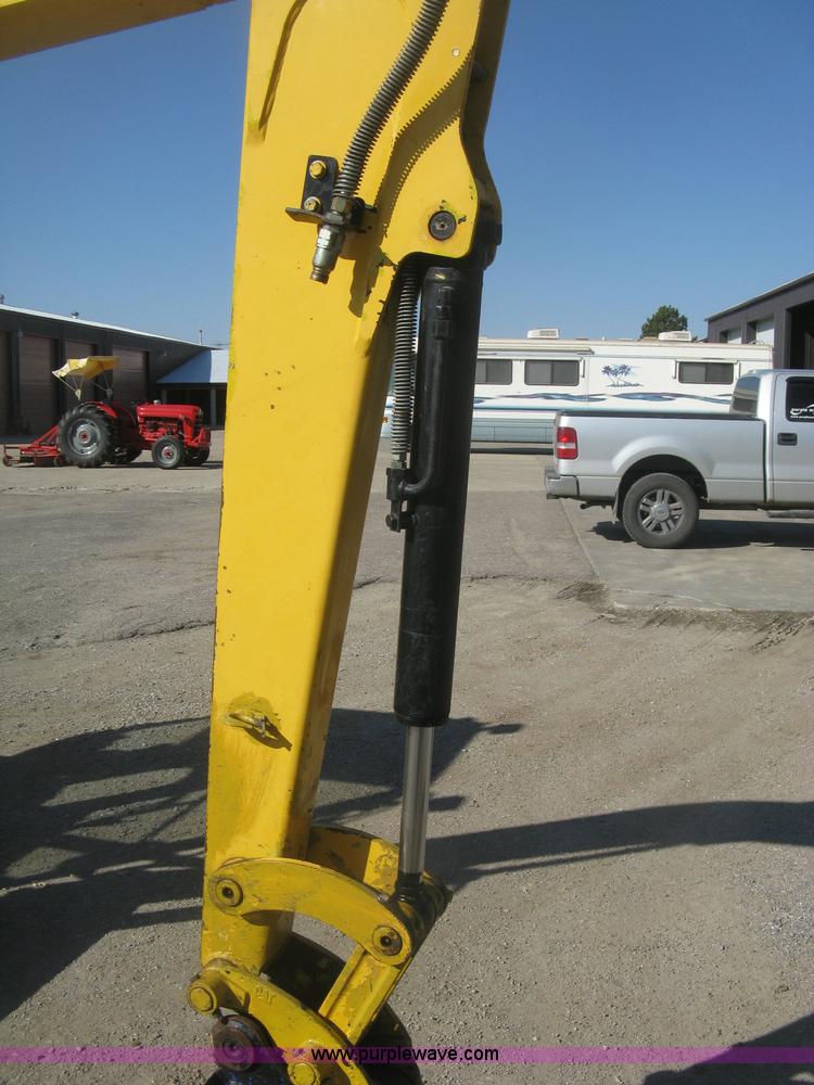 image for item K2971 2000 Caterpillar 303.5 compact excavator