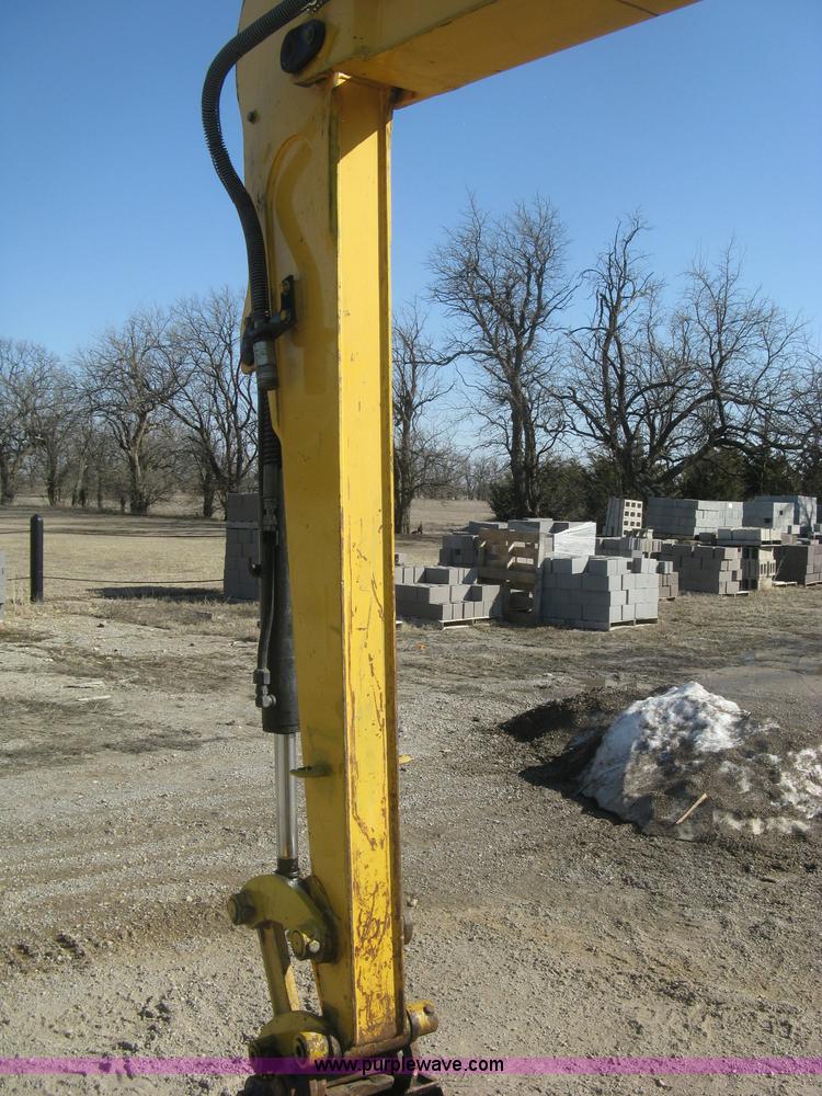 image for item K2971 2000 Caterpillar 303.5 compact excavator