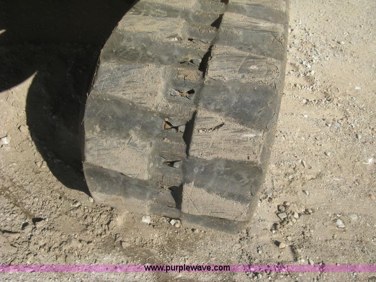 image for item K2971 2000 Caterpillar 303.5 compact excavator