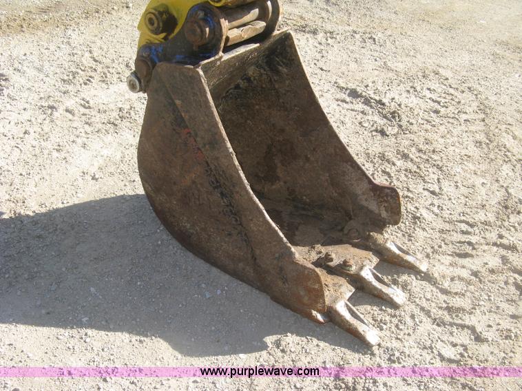 image for item K2971 2000 Caterpillar 303.5 compact excavator