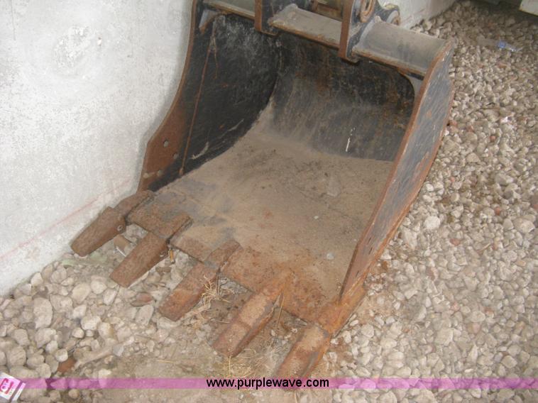 image for item K2971 2000 Caterpillar 303.5 compact excavator