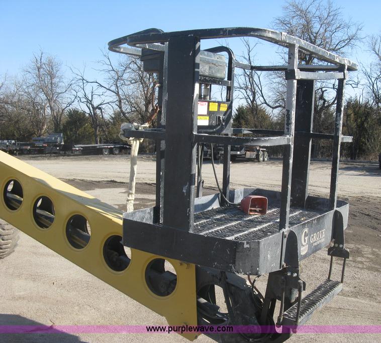 image for item K2973 Grove G boom lift