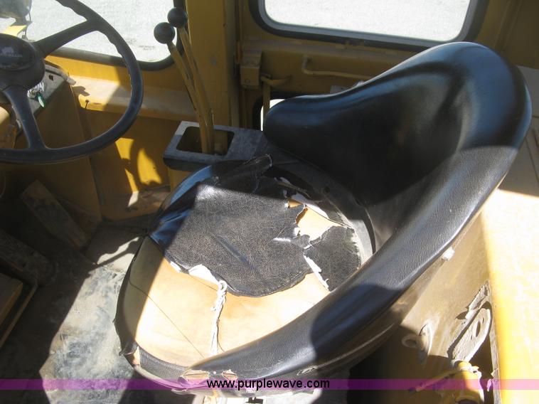 image for item K2976 Fiat-Allis 645B wheel loader