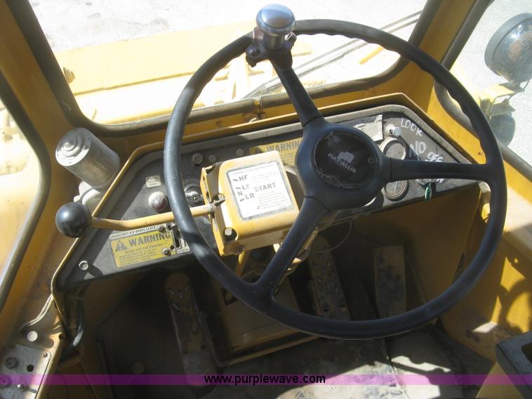 image for item K2976 Fiat-Allis 645B wheel loader