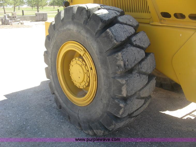 image for item K2976 Fiat-Allis 645B wheel loader