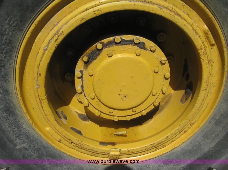 image for item K2976 Fiat-Allis 645B wheel loader