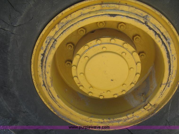 image for item K2976 Fiat-Allis 645B wheel loader