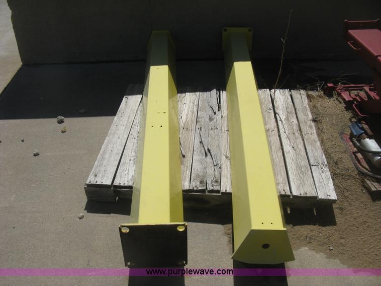 image for item K2997 Automotive lift