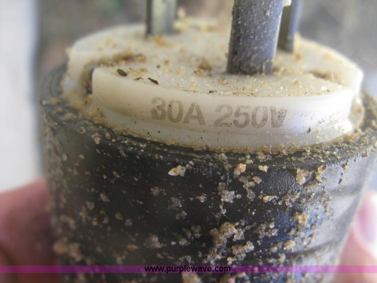 image for item K2997 Automotive lift