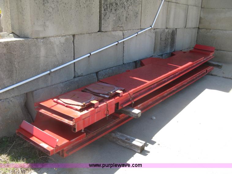 image for item K2997 Automotive lift