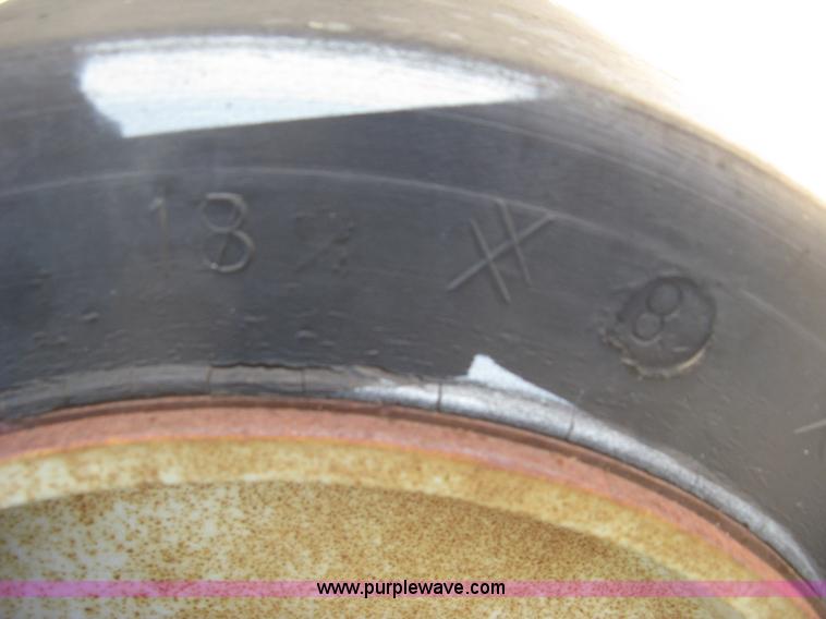 image for item K2998 Sandstorm sandblast hopper and pot