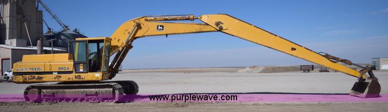 image for item K3206 John Deere 890A excavator