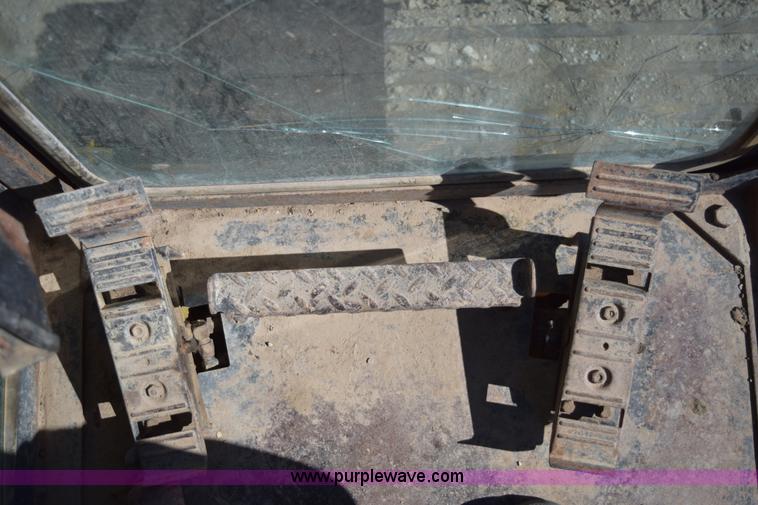 image for item K3206 John Deere 890A excavator