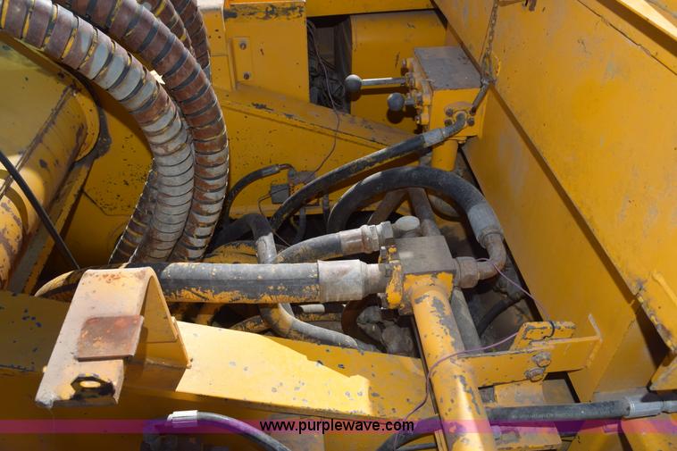 image for item K3206 John Deere 890A excavator