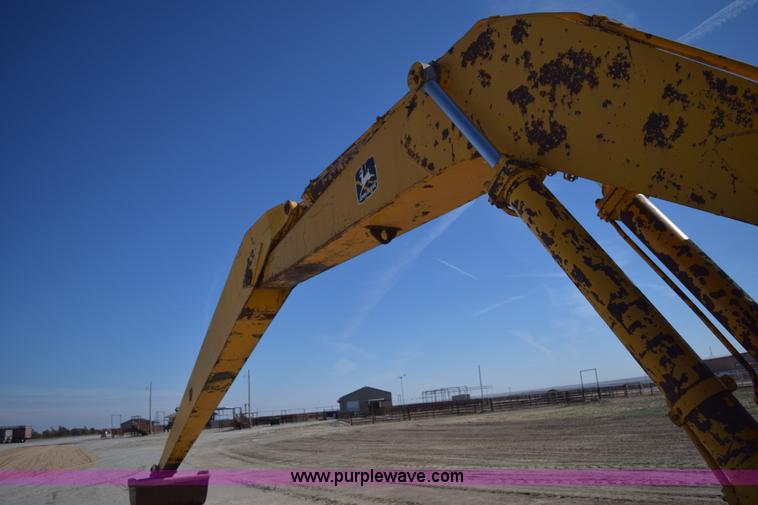 image for item K3206 John Deere 890A excavator