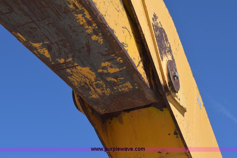 image for item K3206 John Deere 890A excavator