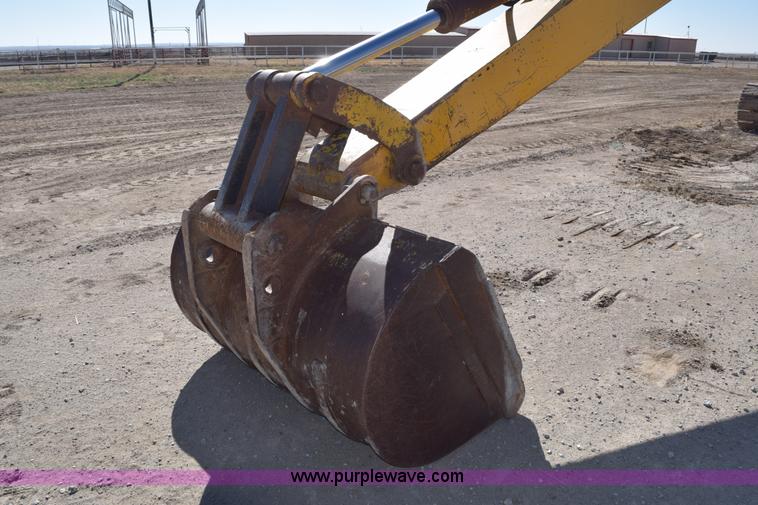 image for item K3206 John Deere 890A excavator