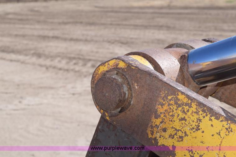 image for item K3206 John Deere 890A excavator