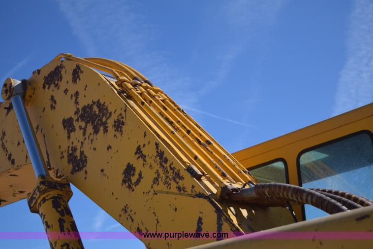 image for item K3206 John Deere 890A excavator
