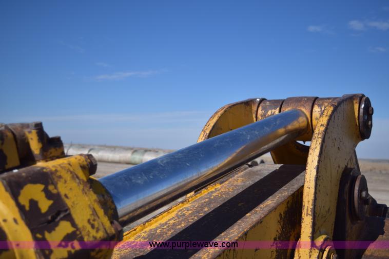 image for item K3206 John Deere 890A excavator