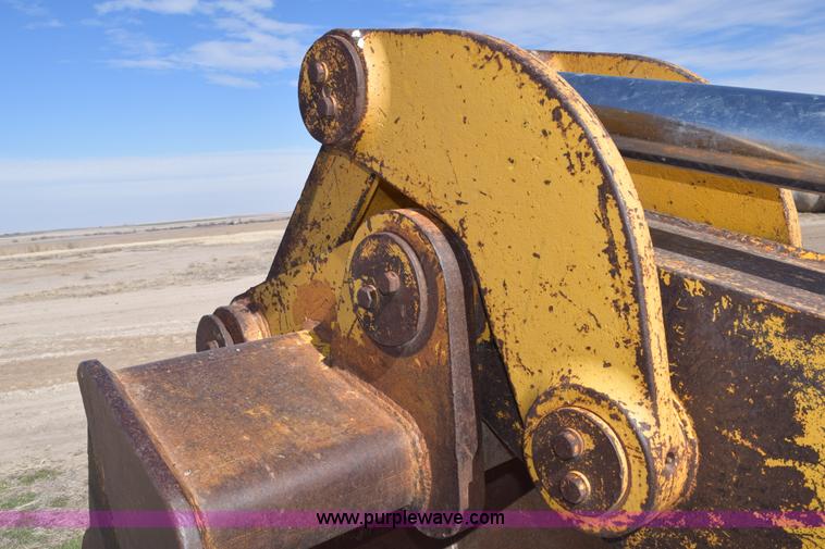 image for item K3206 John Deere 890A excavator